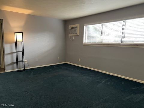 Tiny photo for 119 Stonyridge Drive #104, Sandusky, OH 44870 (MLS # 5178854)