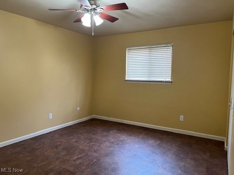 Tiny photo for 119 Stonyridge Drive #104, Sandusky, OH 44870 (MLS # 5178854)