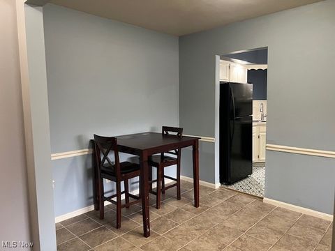 Tiny photo for 119 Stonyridge Drive #104, Sandusky, OH 44870 (MLS # 5178854)