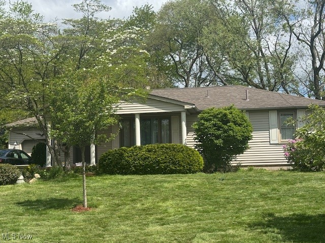 2284 Venloe Drive, Poland, Ohio image 2