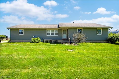 13343\/13345 Cleveland Road, Creston, OH 44217 - #: 5117732