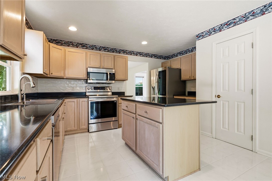408 Driftwood Court