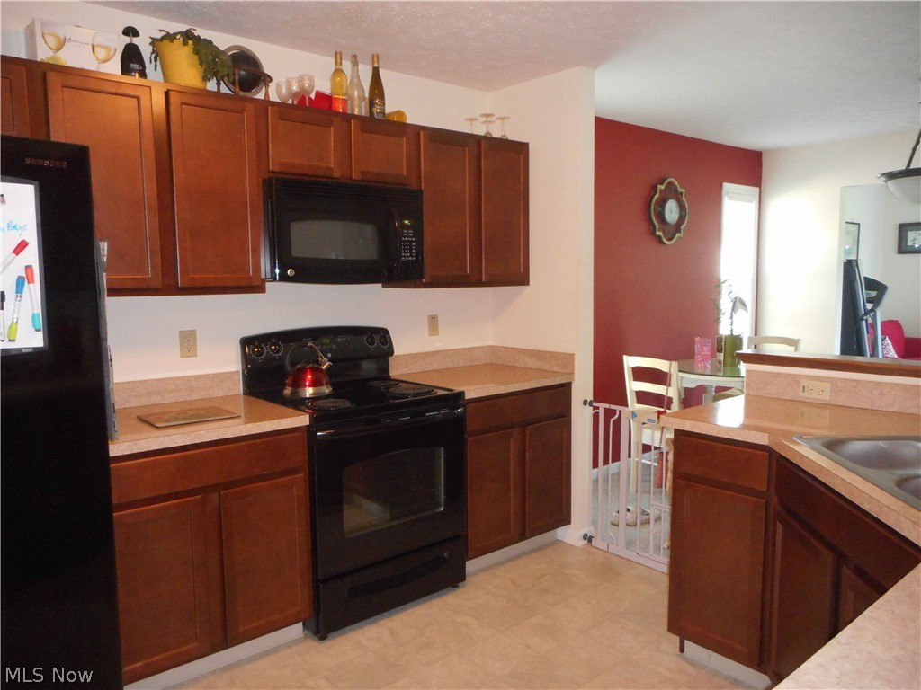 Fieldstone Lakes Sub #146 - Residential