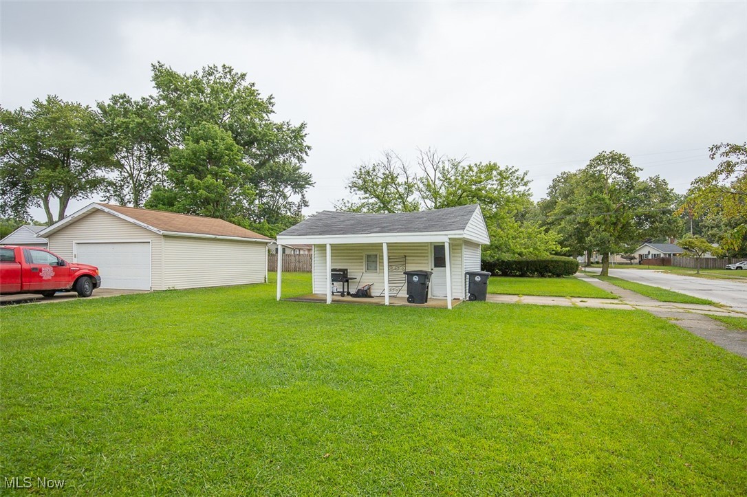 4335 W 182nd Street