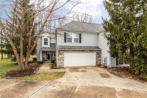 5608 S Greenway Court A Highland Heights, OH 44143