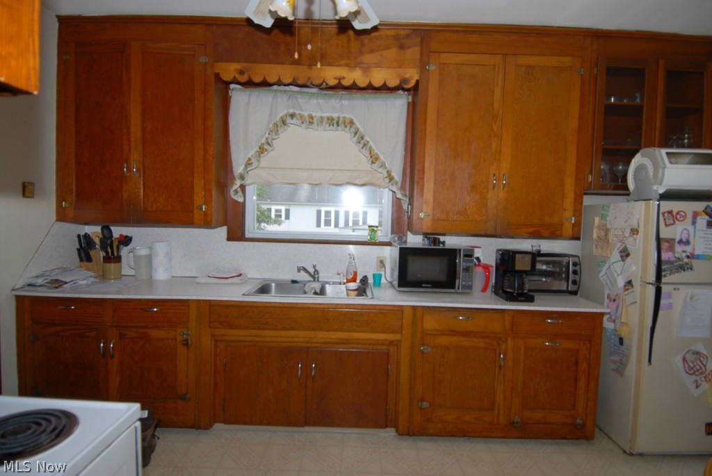 Sharon Heights - Residential