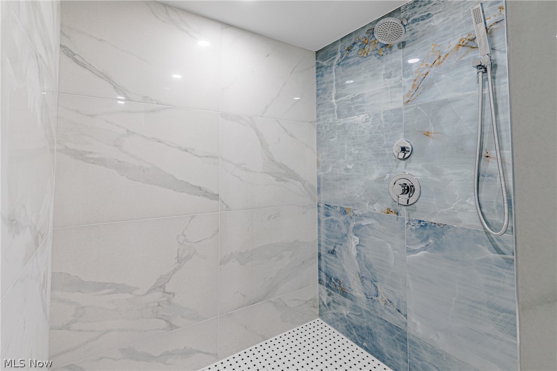 Ridgewood - Residential