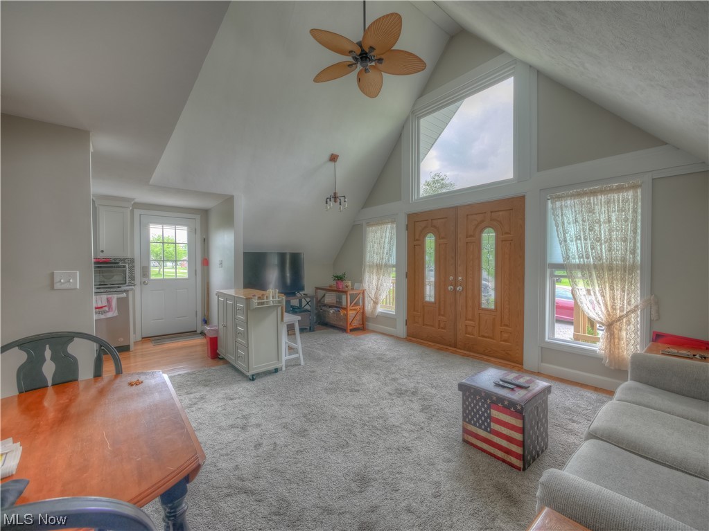 Cinnamon Lake - Residential