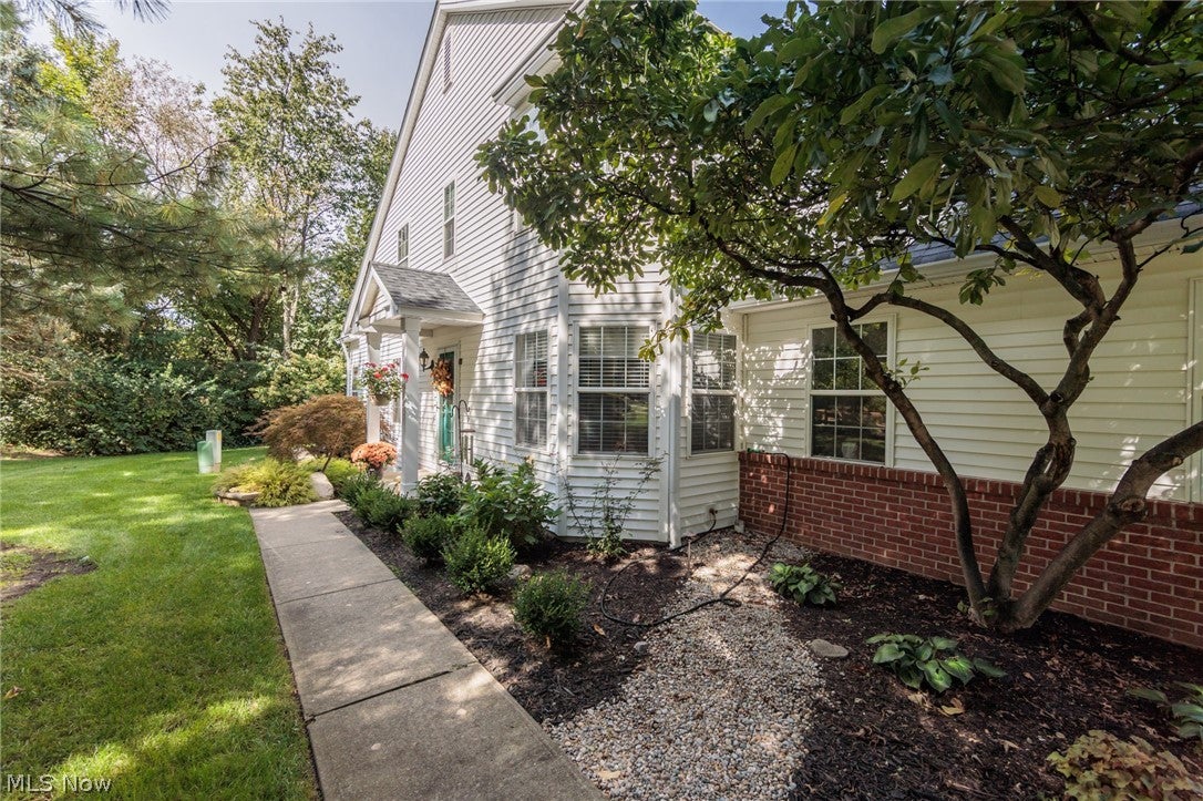 2114 W Reserve Circle
