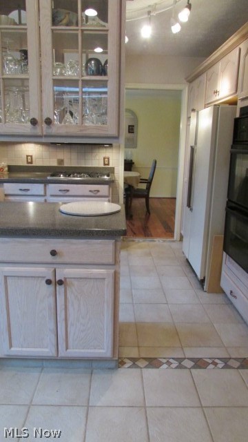 Wyoga Lake Park - Residential