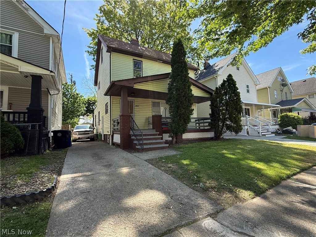 Photo of 3521 W 129th Street, Cleveland, OH 44111 (MLS # 5211401)