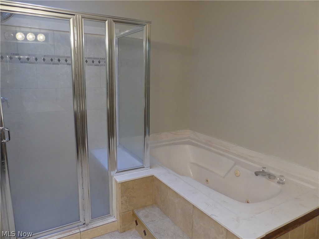 Orchard Grove Villas Condo Ph 04 - Residential