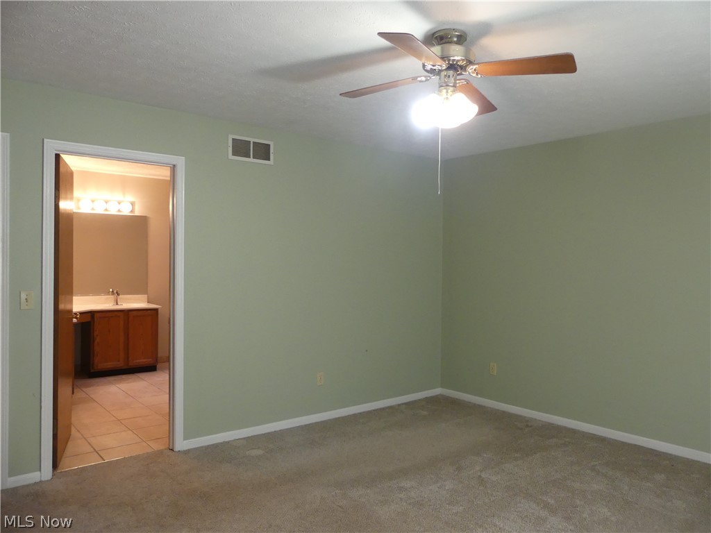 Orchard Grove Villas Condo Ph 04 - Residential