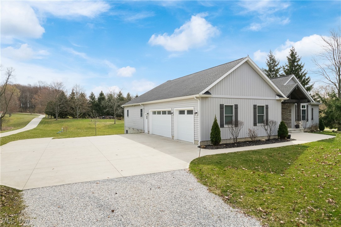 7877 Boneta Road, Wadsworth, Ohio image 39