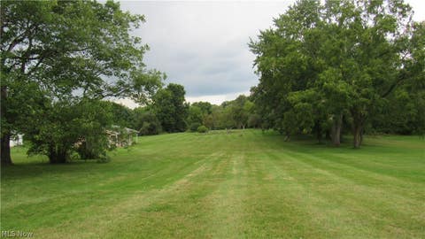 Tiny photo for 6841 Navarre Road SW, Massillon, OH 44646 (MLS # 5238988)