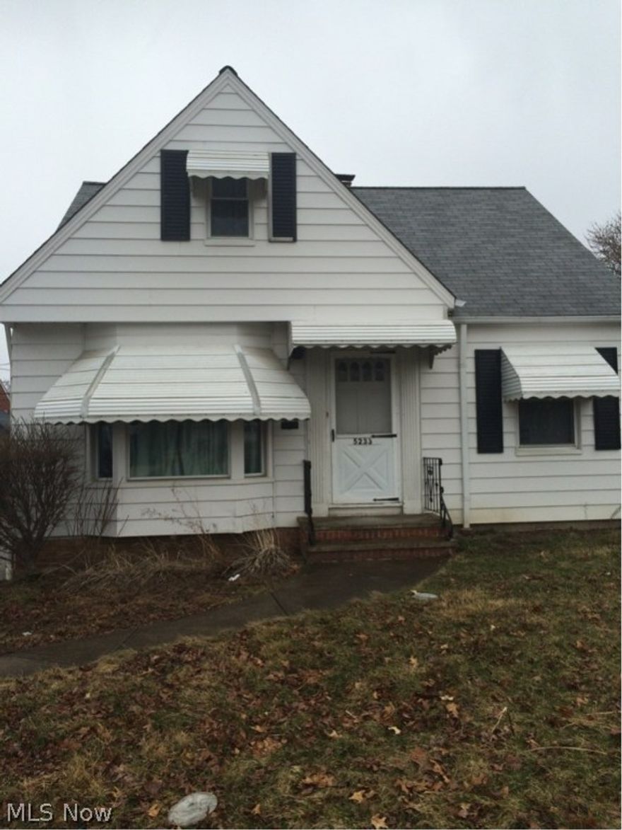 Cozy Bungalow. Close to shopping and transportation. Home needs work. Sold as is- seller will make no repairs. Buyer to assume all city of Garfield Heights Point of Sale violations.