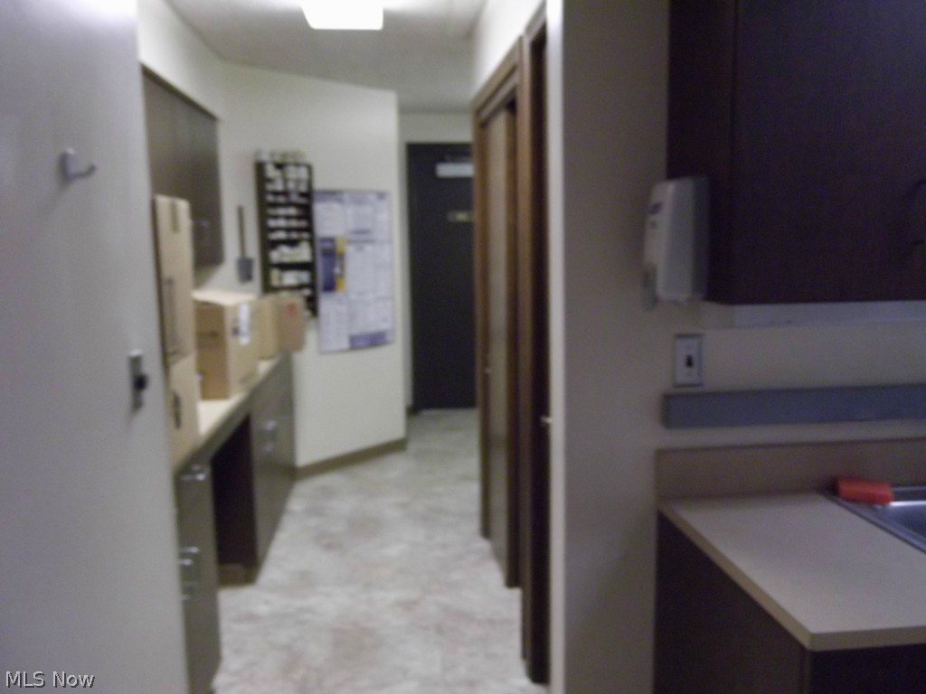 Swallowtail - Commercial Lease