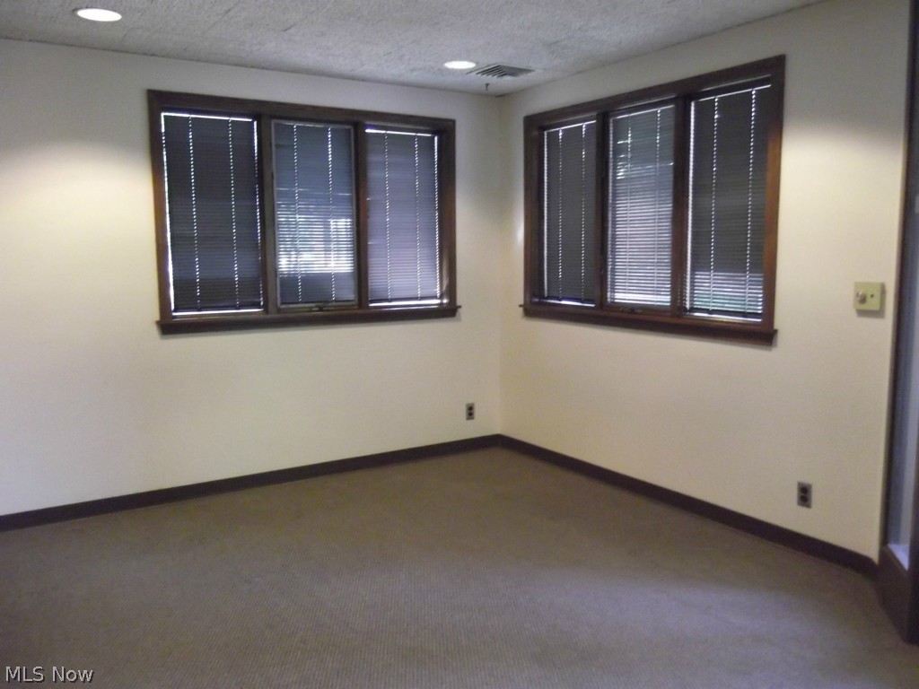 Swallowtail - Commercial Lease