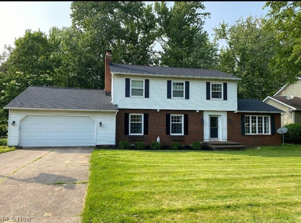 Photo of 9360 Sunrise Court, Mentor, OH 44060 (MLS # 5192497)