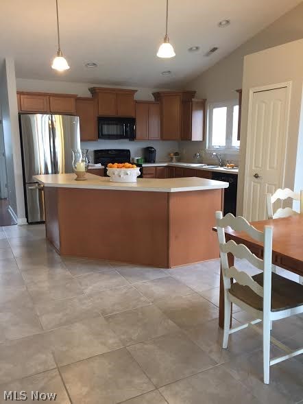 Stonegate & Waterbury 01 - Residential