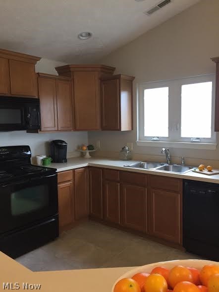 Stonegate & Waterbury 01 - Residential