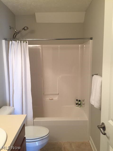 Stonegate & Waterbury 01 - Residential