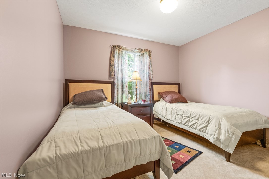 Middle Rdg Condo Ph2 - Residential