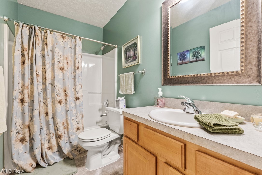Middle Rdg Condo Ph2 - Residential