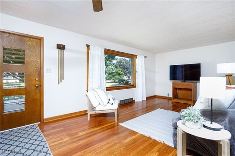 Tiny photo for 283 Westgate Avenue, Wadsworth, OH 44281 (MLS # 5179204)