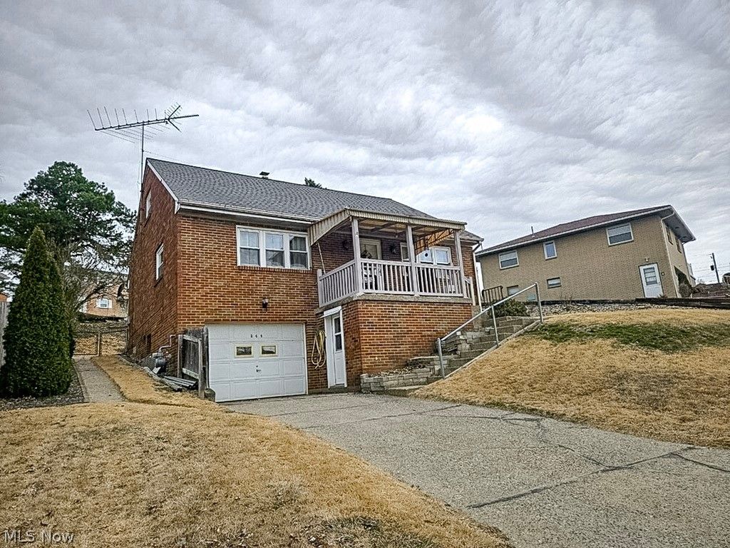 Photo of 244 Stardust Drive, Wintersville, OH 43953 (MLS # 5190898)