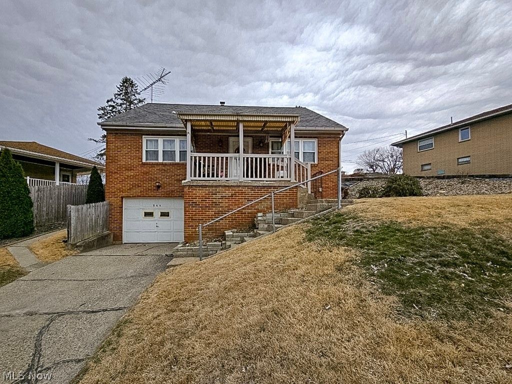 Photo of 244 Stardust Drive, Wintersville, OH 43953 (MLS # 5190898)