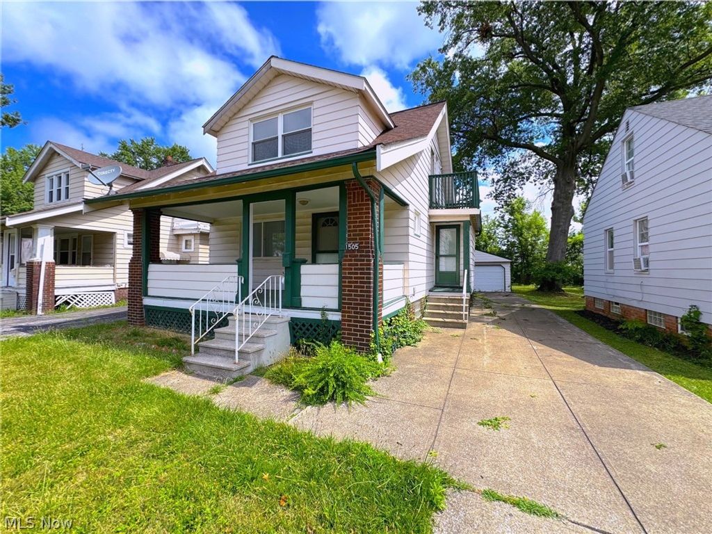 Photo of 1505 E 196th Street, Euclid, OH 44117 (MLS # 5225666)