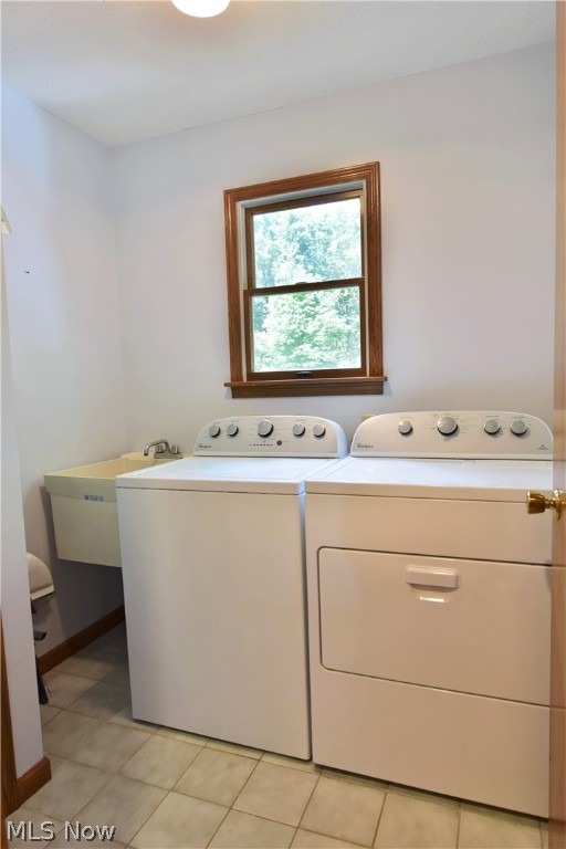 John Lyons 01 - Residential