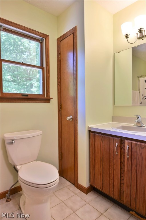 John Lyons 01 - Residential