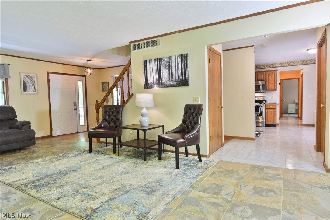 John Lyons 01 - Residential