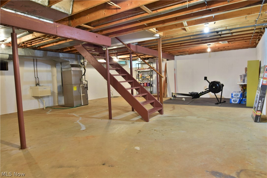 John Lyons 01 - Residential