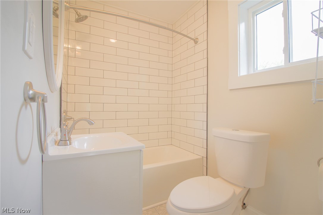 W H Humiston E A Wehrman & M S - Residential Lease