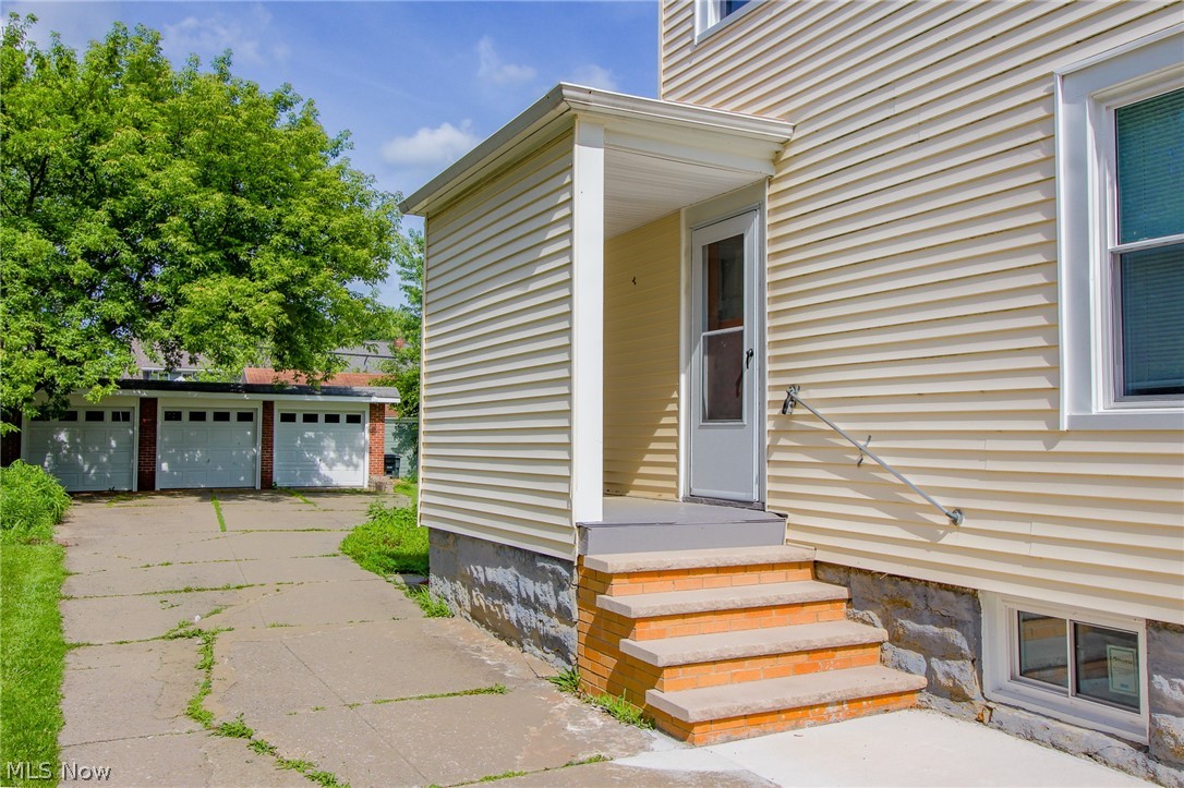 W H Humiston E A Wehrman & M S - Residential Lease