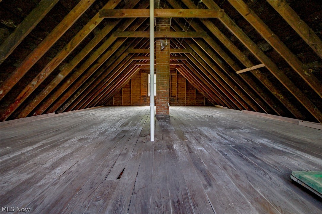 W H Humiston E A Wehrman & M S - Residential Lease