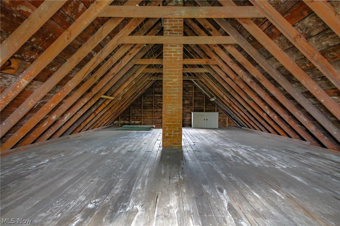 W H Humiston E A Wehrman & M S - Residential Lease