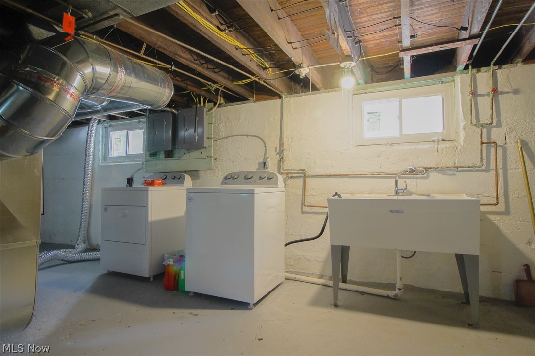 W H Humiston E A Wehrman & M S - Residential Lease