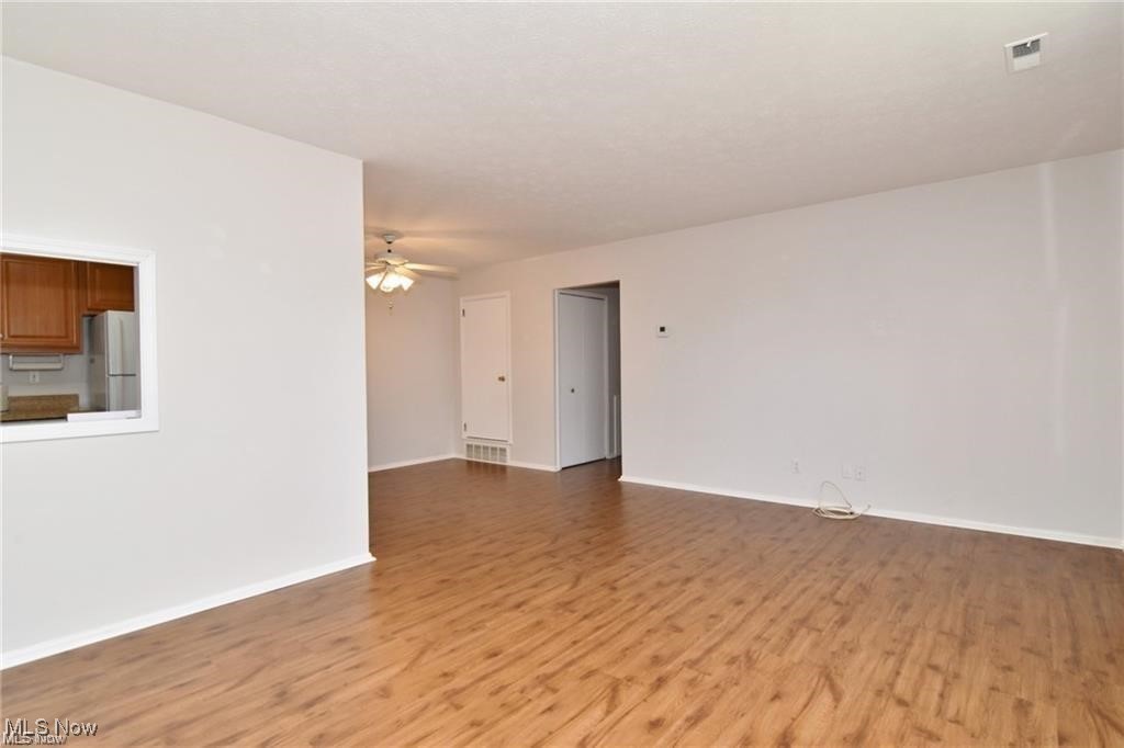 Heritage Circle Condo - Residential