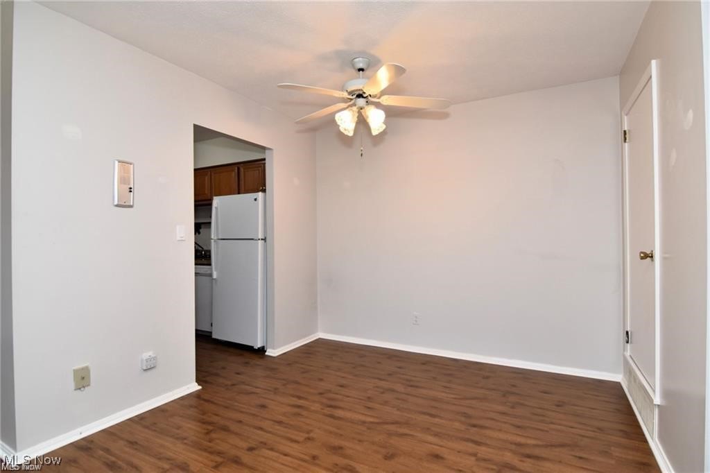 Heritage Circle Condo - Residential