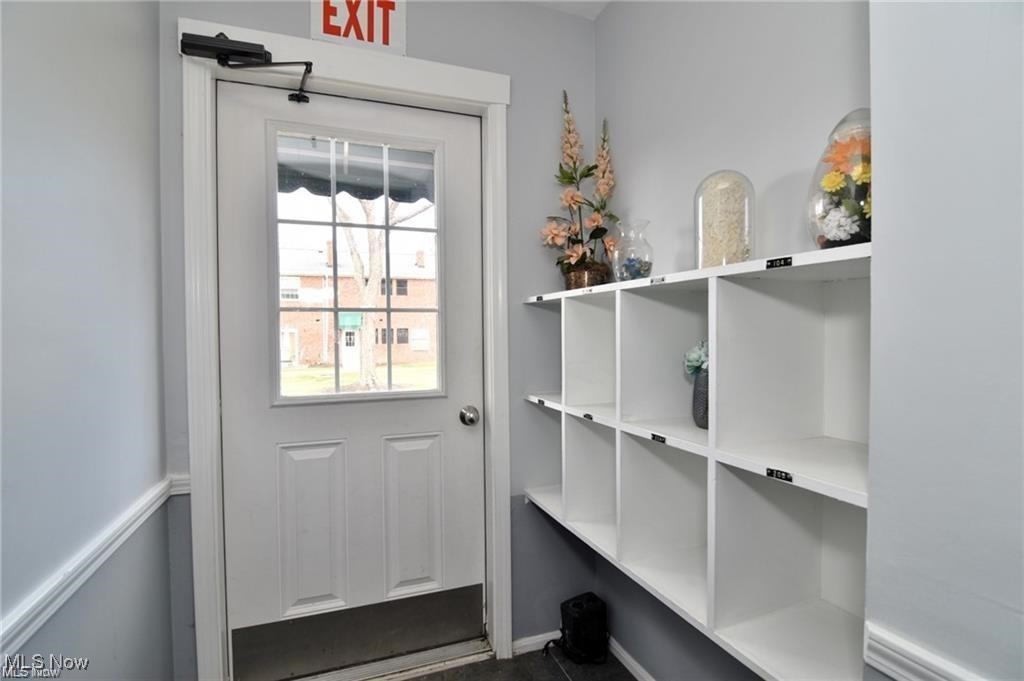 Heritage Circle Condo - Residential