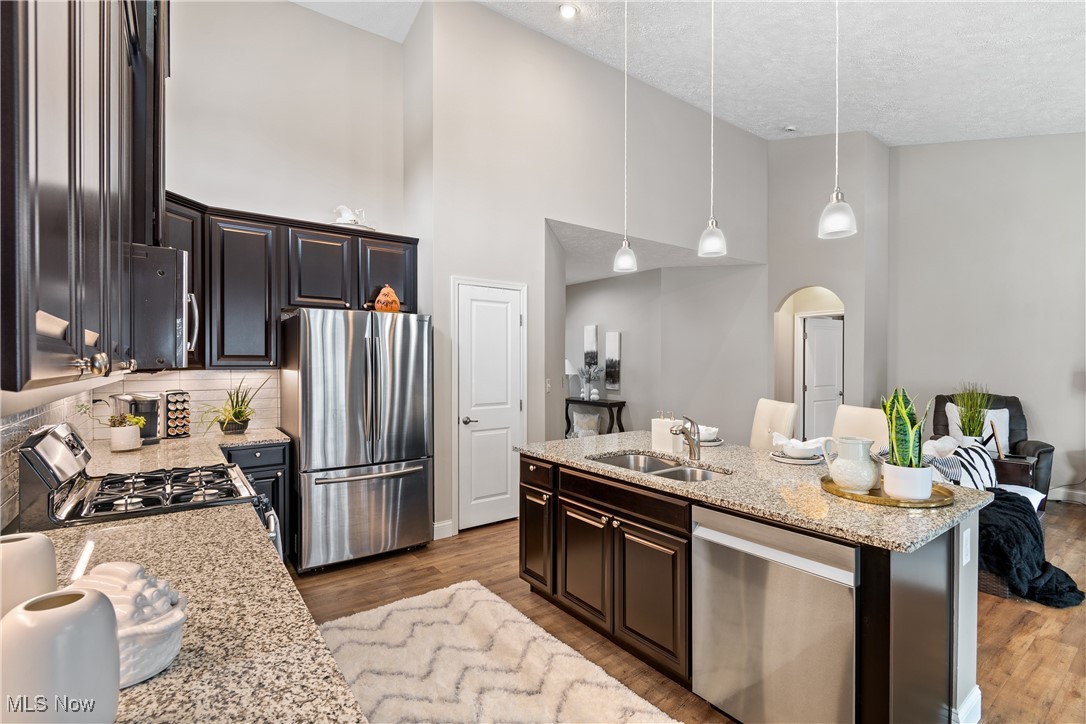 Fawn Mdws Sub - Residential