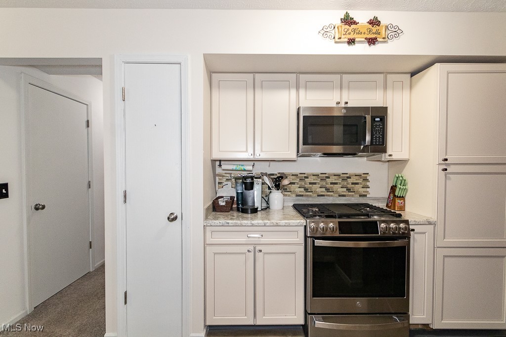 3275 Woodland Trail #C, Cortland, Ohio image 23