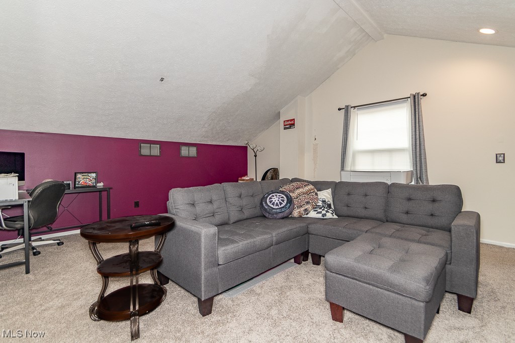 3275 Woodland Trail #C, Cortland, Ohio image 28