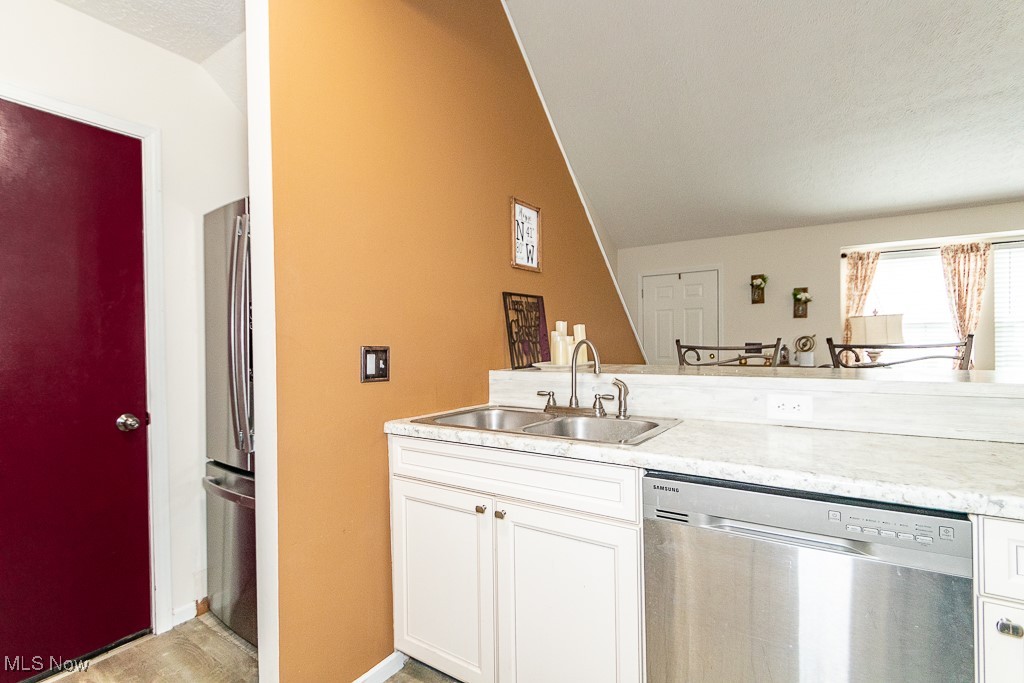 3275 Woodland Trail #C, Cortland, Ohio image 21
