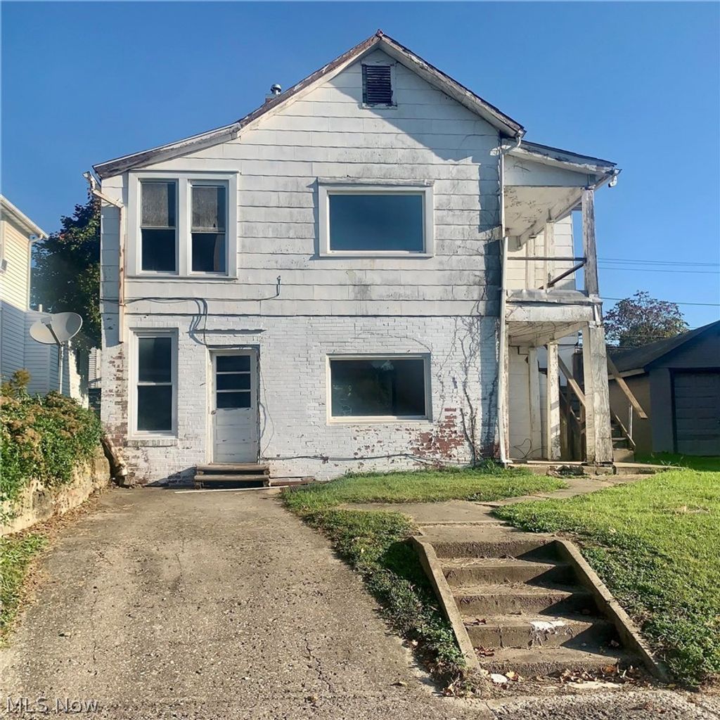 Photo of 256 Burley Street, Crooksville, OH 43731 (MLS # 5208614)
