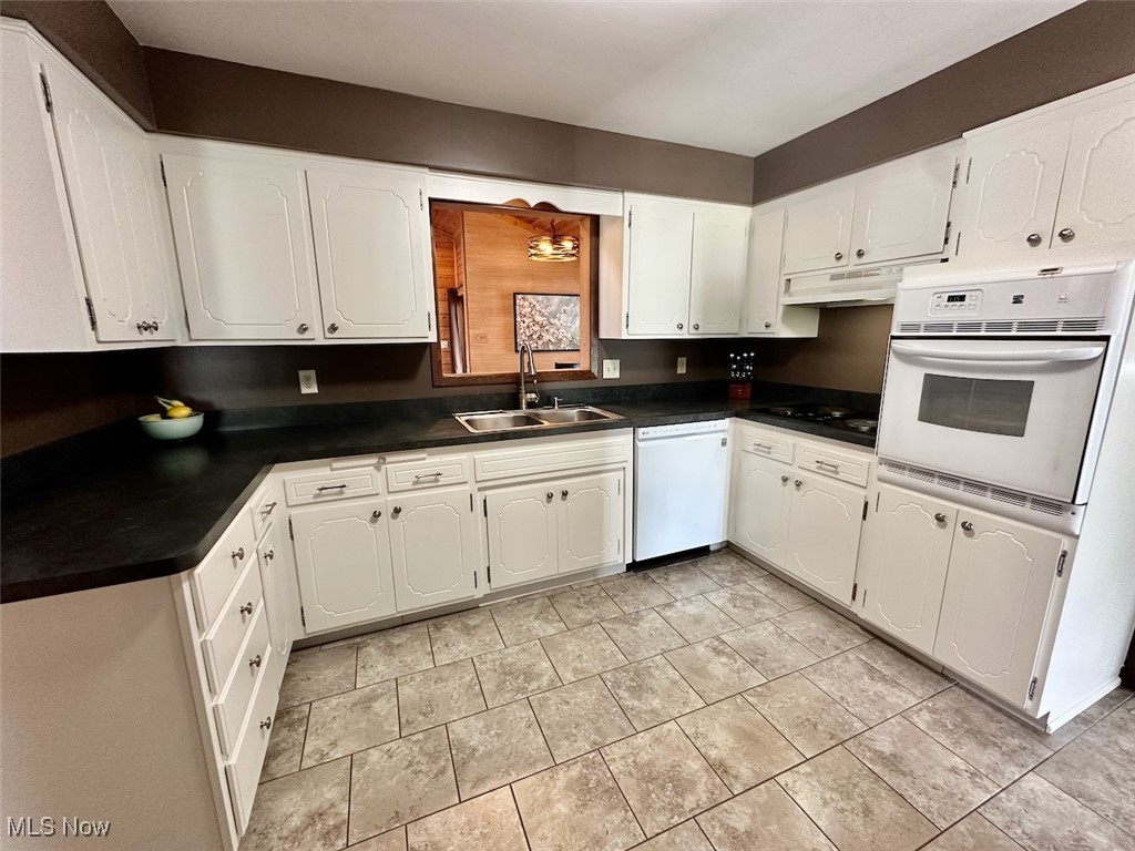 5374 Oak Ridge Drive, Willoughby, Ohio image 11